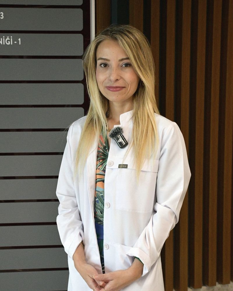 A specialist in front of her outpatient clinic